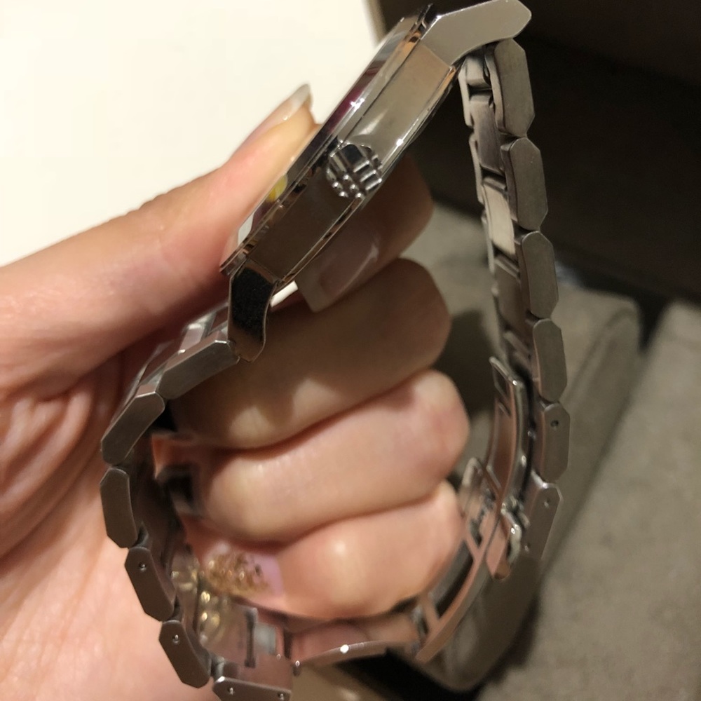 Burberry watch unisex - Picture 5 of 8